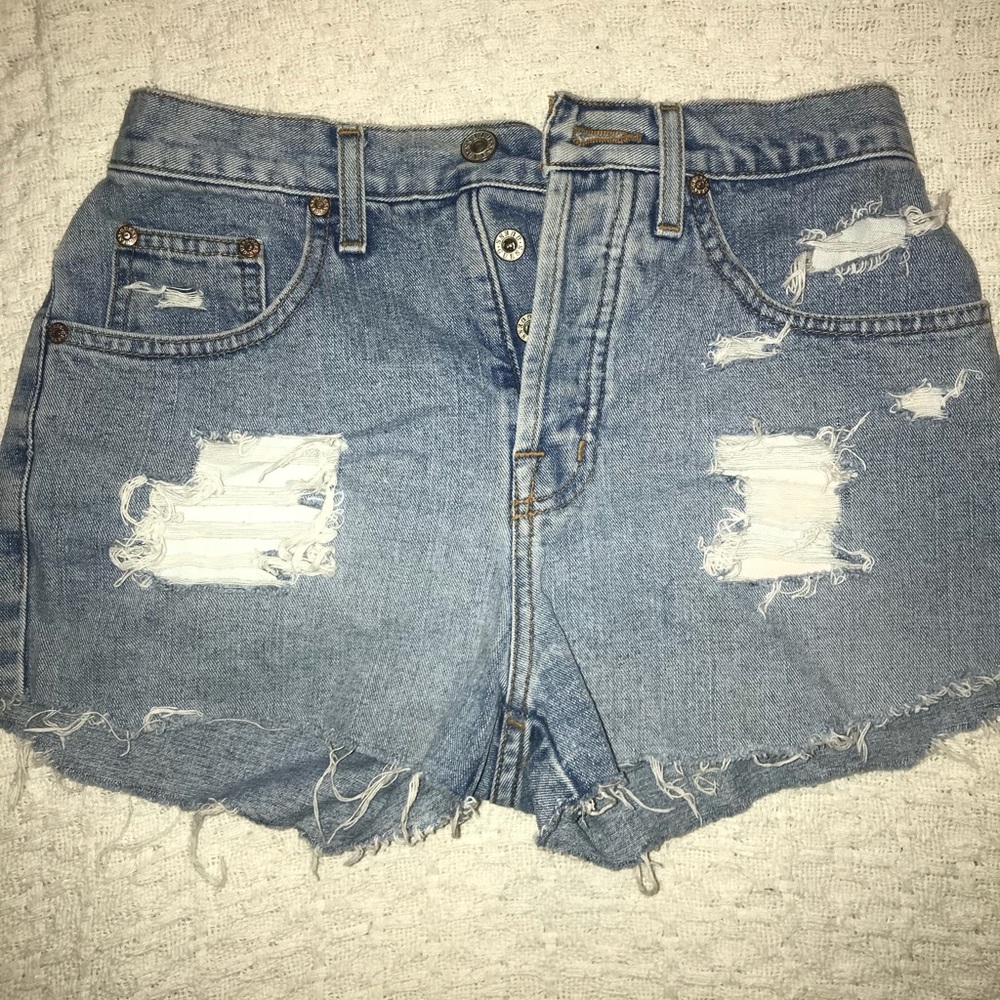 GUESS high wasted shorts